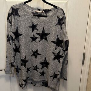 Soft Surroundings Black and Gray Star Print Sweater Size Medium Petite